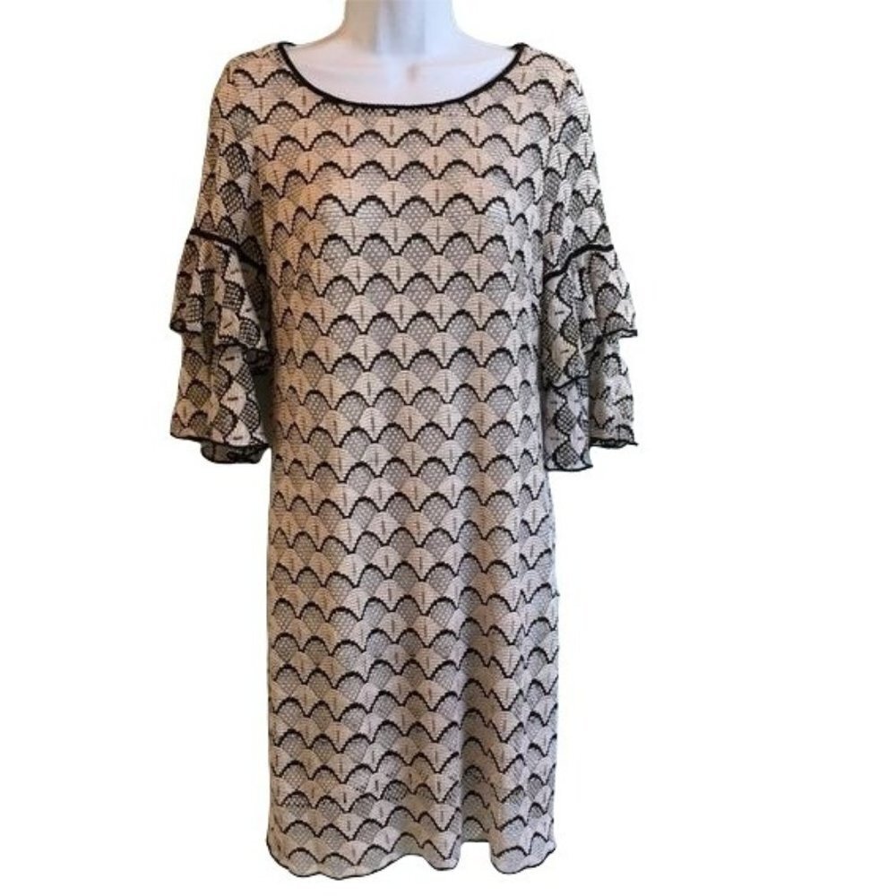 Chelsea & Violet Dress Scalloped Pattern Black and Cream Women's Medium
